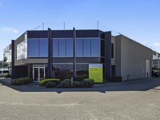 Showrooms / Bulky Goods commercial property leased at 43 Bayside Avenue Port Melbourne VIC 3207