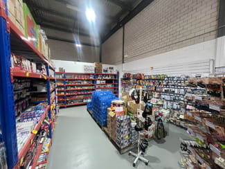 Factory, Warehouse & Industrial commercial property leased at 11/5 Hollylea Road Leumeah NSW 2560
