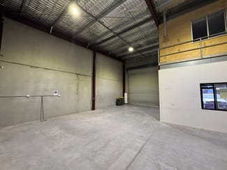 Factory, Warehouse & Industrial commercial property leased at 6/7 Friesian Close Sandgate NSW 2304 Factory, Warehouse & Industrial commercial property leased at 6/7 Friesian Close Sandgate NSW 2304