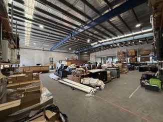 Showrooms / Bulky Goods commercial property for lease at Unit 1, 290 Salmon Street Port Melbourne VIC 3207 Showrooms / Bulky Goods commercial property for lease at Unit 1, 290 Salmon Street Port Melbourne VIC 3207
