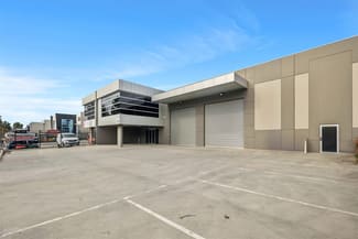 Showrooms / Bulky Goods commercial property leased at 39 Sunline Drive Truganina VIC 3029