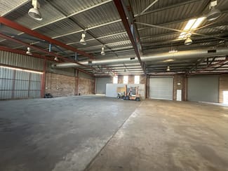 Showrooms / Bulky Goods commercial property leased at 4/18 Fraser Drive Coffs Harbour NSW 2450 Showrooms / Bulky Goods commercial property leased at 4/18 Fraser Drive Coffs Harbour NSW 2450