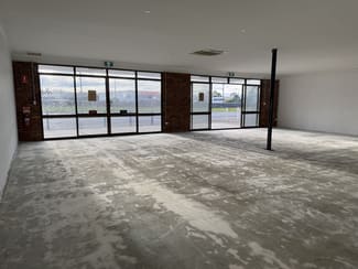 Shop & Retail commercial property leased at 2/4053 Pacific Highway Loganholme QLD 4129 Shop & Retail commercial property leased at 2/4053 Pacific Highway Loganholme QLD 4129