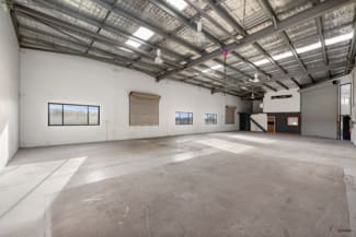 Factory, Warehouse & Industrial commercial property leased at 3/63-65 Dover Drive Burleigh Heads QLD 4220