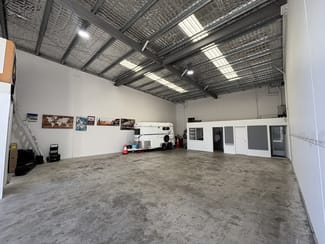 Showrooms / Bulky Goods commercial property leased at 3/4 Resources Court Molendinar QLD 4214 Showrooms / Bulky Goods commercial property leased at 3/4 Resources Court Molendinar QLD 4214