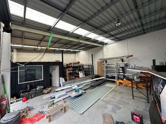 Factory, Warehouse & Industrial commercial property leased at 3/106b Industrial Road Oak Flats NSW 2529