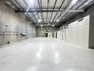 Factory, Warehouse & Industrial commercial property leased at 4/18 Industry Drive Tweed Heads South NSW 2486