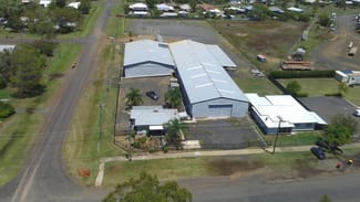 Showrooms / Bulky Goods commercial property for lease at 6-8 Wyley Street Dalby QLD 4405