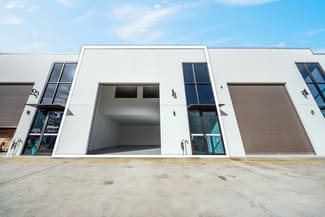 Showrooms / Bulky Goods commercial property leased at 3/18 Ozone Street Chinderah NSW 2487