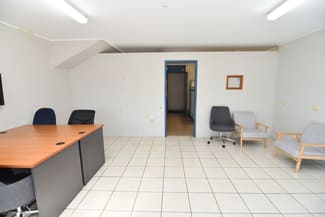 Shop & Retail commercial property leased at 3/31-33 Fleming Street Aitkenvale QLD 4814 Shop & Retail commercial property leased at 3/31-33 Fleming Street Aitkenvale QLD 4814