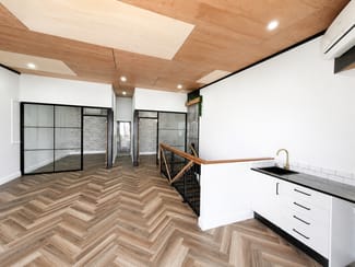 Factory, Warehouse & Industrial commercial property for lease at Burleigh Heads QLD 4220