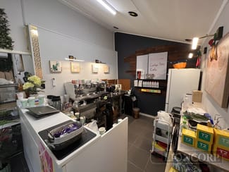 Medical / Consulting commercial property leased at Camira QLD 4300