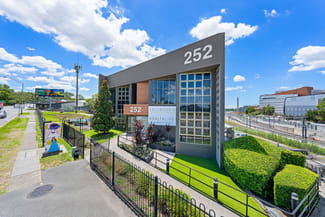 Showrooms / Bulky Goods commercial property leased at 252 Annerley Road Dutton Park QLD 4102 Showrooms / Bulky Goods commercial property leased at 252 Annerley Road Dutton Park QLD 4102