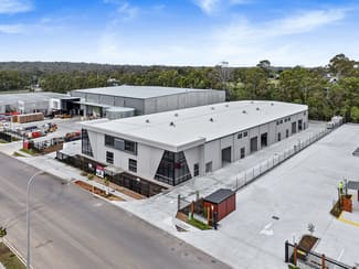 Showrooms / Bulky Goods commercial property for lease at 9/42 Hub Crescent Heathwood QLD 4110 Showrooms / Bulky Goods commercial property for lease at 9/42 Hub Crescent Heathwood QLD 4110