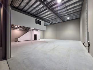 Showrooms / Bulky Goods commercial property for lease at 9/42 Hub Crescent Heathwood QLD 4110 Showrooms / Bulky Goods commercial property for lease at 9/42 Hub Crescent Heathwood QLD 4110