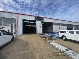 Factory, Warehouse & Industrial commercial property for lease at Moorooka QLD 4105