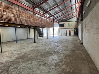 Factory, Warehouse & Industrial commercial property leased at Unit 3/114 Station Road Seven Hills NSW 2147 Factory, Warehouse & Industrial commercial property leased at Unit 3/114 Station Road Seven Hills NSW 2147