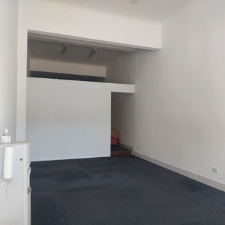 Shop & Retail commercial property for lease at 372 Clarendon Street South Melbourne VIC 3205