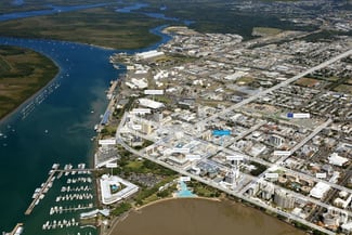 Shop & Retail commercial property for lease at 5/87 Lake Street Cairns City QLD 4870