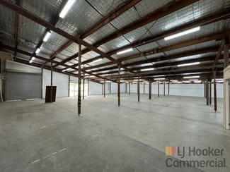 Factory, Warehouse & Industrial commercial property for lease at Unit 3/2 Burns Road Ourimbah NSW 2258