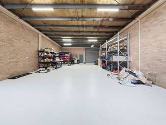 Factory, Warehouse & Industrial commercial property leased at Unit 1/8 Bowen Crescent West Gosford NSW 2250