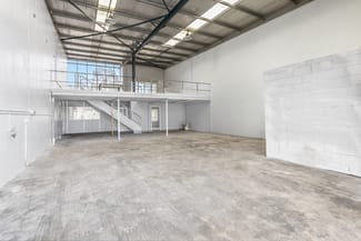 Factory, Warehouse & Industrial commercial property leased at 3/26 Barry Road Chipping Norton NSW 2170