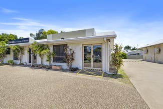 Offices commercial property for lease at Shop 2/4 Middle Road Gracemere QLD 4702