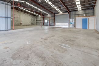 Factory, Warehouse & Industrial commercial property leased at 174 Lindum Road Lytton QLD 4178