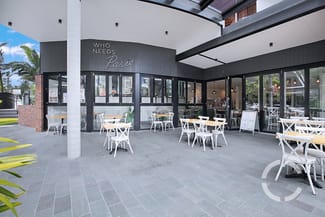 Shop & Retail commercial property leased at 33 Manning St South Brisbane QLD 4101