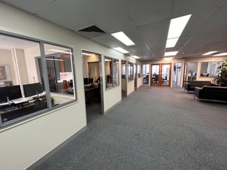 Offices commercial property for lease at 4/182 Bay Terrace Wynnum QLD 4178