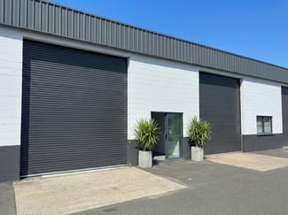 Factory, Warehouse & Industrial commercial property leased at 5/25 Machinery Drive Tweed Heads South NSW 2486