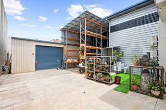 Showrooms / Bulky Goods commercial property leased at 40 Holland Street Northgate QLD 4013