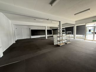 Factory, Warehouse & Industrial commercial property leased at 8a Stephen Street East Devonport TAS 7310