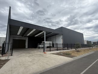 Factory, Warehouse & Industrial commercial property for lease at 82 Annalise Avenue Epping VIC 3076