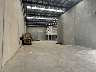 Factory, Warehouse & Industrial commercial property for lease at 82 Annalise Avenue Epping VIC 3076