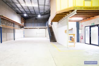 Showrooms / Bulky Goods commercial property for lease at Clontarf QLD 4019 Showrooms / Bulky Goods commercial property for lease at Clontarf QLD 4019