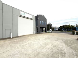 Factory, Warehouse & Industrial commercial property for lease at Smithfield NSW 2164