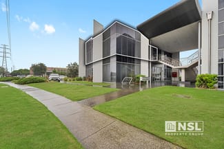 Showrooms / Bulky Goods commercial property leased at Unit 2/95 Salmon Street Port Melbourne VIC 3207 Showrooms / Bulky Goods commercial property leased at Unit 2/95 Salmon Street Port Melbourne VIC 3207