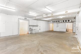 Showrooms / Bulky Goods commercial property for lease at 118 Middle Road Gracemere QLD 4702