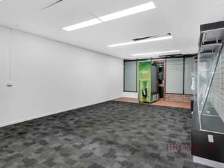 Showrooms / Bulky Goods commercial property leased at 1/390 Kingston Road Slacks Creek QLD 4127 Showrooms / Bulky Goods commercial property leased at 1/390 Kingston Road Slacks Creek QLD 4127