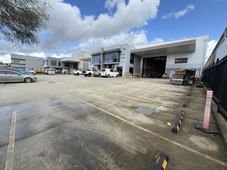Factory, Warehouse & Industrial commercial property for lease at 2/12 Progress Cct Prestons NSW 2170