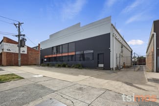 Showrooms / Bulky Goods commercial property for lease at 27 Levanswell Road Moorabbin VIC 3189