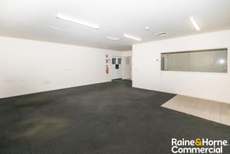 Factory, Warehouse & Industrial commercial property for lease at 12 Mortimer Place Wagga Wagga NSW 2650