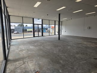Shop & Retail commercial property for lease at Unit/76 Gladstone Street Fyshwick ACT 2609 Shop & Retail commercial property for lease at Unit/76 Gladstone Street Fyshwick ACT 2609