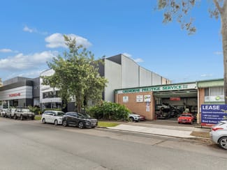 Factory, Warehouse & Industrial commercial property leased at Unit 1/39 Hotham Parade Artarmon NSW 2064
