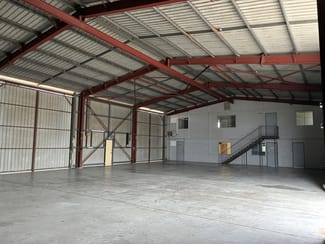 Factory, Warehouse & Industrial commercial property leased at Shed 2/6 Len Shield Street Paget QLD 4740