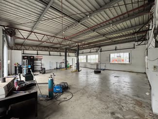 Factory, Warehouse & Industrial commercial property leased at Molendinar QLD 4214