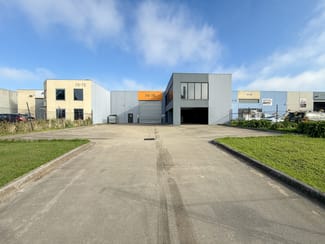 Factory, Warehouse & Industrial commercial property leased at 74-76 Williams Road Dandenong South VIC 3175