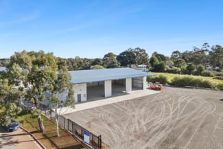 Showrooms / Bulky Goods commercial property leased at 4 Zenith Drive Warrenheip VIC 3352