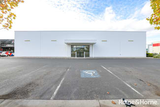 Showrooms / Bulky Goods commercial property for lease at Shop 1/4 Stockland Drive Kelso NSW 2795 Showrooms / Bulky Goods commercial property for lease at Shop 1/4 Stockland Drive Kelso NSW 2795